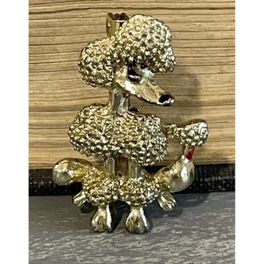Vintage FRENCH POODLE PIN BROOCH W/ RED ENAMEL‎ 1 1/4